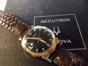 Bulova Accutron 14K Solid  Gold Asymmetrical shape "Alpha"  1960 Watch first yr