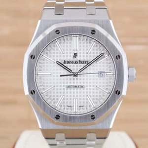 Audemars Piguet Royal Oak 15400ST.00.1220ST.02 - with Box and Papers from 2013