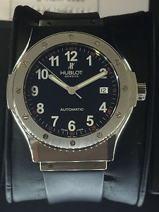 Hublot Classic Fusion automatic 42 mm. box and warranty card