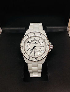 Chanel J12 H0970 38mm Automatic - Box & Paperwork - 2008