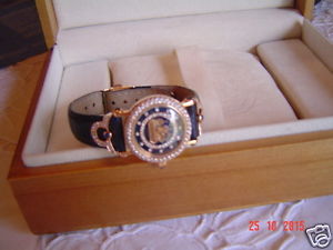 Damen Uhr hochwertige Luxusausgabe, Gold massiv mit Diamanten, Automatic.