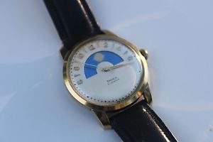 Doxa Moonphase Sunphase Watch Jumping Seconds