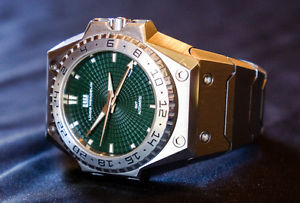 Linde Werdelin 3 Timer GMT Green Dial Limited to 22 PCS Complete Set