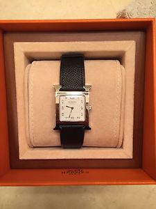 AUTHENTIC HERMES HEURE H MM WATCH -Worn Twice!  (Incl. extra strap in barenia)