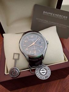 Baume et Mercier Clifton Dual Time (MOA10111) Mens Watch - Mint Condition!