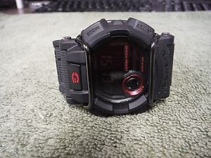 Casio-G-Shock-Red-Negative-Display-Digital-GD-400