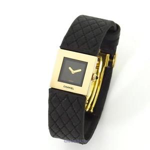 Authentic Chanel 18K Gold Matrrase Black Leather Band Wristwatch 7077