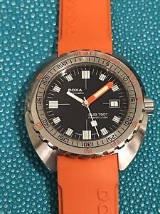 Doxa SUB 750T Sharkhunter Limited Edition Navy Blue Dial Box Papers