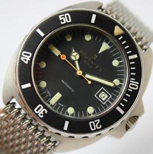 1970s gorgeous Scubapro 500m  divers watch