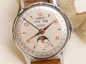 AUREOLE Triple Calendar Moonphase 1950 Cal Venus 203 Original Dial Vintage Watch