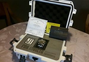 Invicta Men's15495BWB Jason Taylor Analog Display Swiss Automatic Two Tone Watch