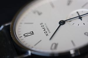 NOMOS Tangente Ref. 101 - NEU, OVP, Box und Papiere