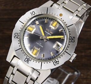 Wyler Inca flex diver watch original gray dial rotating bezel automatic winding