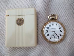 Hamilton 950 - 23 Jewel - With Original Bakelite Box - Excellent Condition