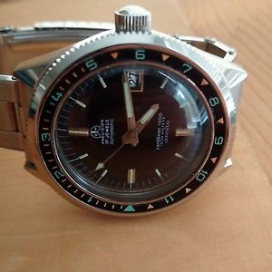 Vintage O&W (Ollech & Wajs) Caribbean 1000