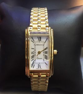 Vintage Ladies Solid 18K Yellow Gold Geneve Quartz Watch Tank Style