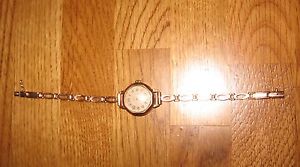 Vintage "SARYA"  Soviet  watch and strap in solid 14ct rose gold