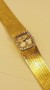 VINTAGE 18K YELLOW GOLD LaMartine AUTHENTIC DIAMOND BEZEL WOMEN WATCH RUNS WELL
