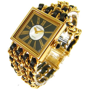 Auth CHANEL CC Mademoiselle Watch Wristwatch Leather 18K Ladies Vintage V00095