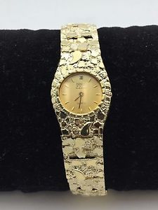 Women's 14K Yellow Gold Nugget Style 7.5" Wrist Watch Round Geneve with diamond