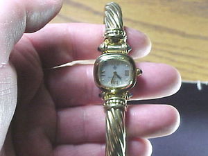 Heavy 59.7  Gram All 14K David Yurman Ladies Bangle Styl Watch MOP Dial