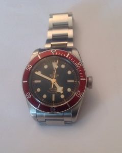 RELOJ TUDOR SUBMARINER BISEL GRANATE