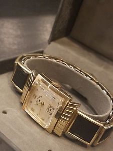 Vintage Lord Elgin Men's Dress Wrist Watch 14k yellow gold 21 Jewel