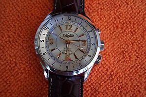 Vulcain Cricket Aviator GMT Dual Time 42 mm.