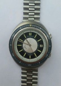 VINTAGE WATCH JAEGER-LECOULTRE MEMOVOX POLARIS 2 E870 CAL. AUTOMATIC 916 ALARM