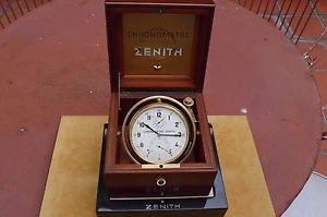 ZENITH TWO DAY MARINE CHRONOMÉTRE Nº 32591,C1940´,FINE MAHOGANY BOX, BEZEL-SET