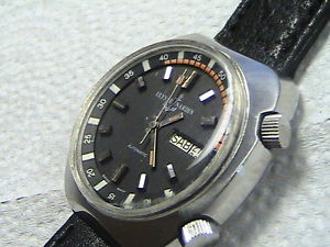 VINTAGE Ulysse Nardin diver supercompressor dual crowns auto 20 ATM (SPANISH DAY