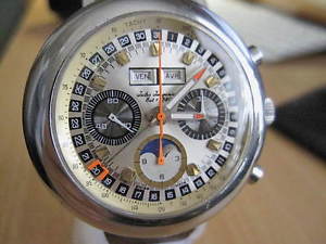 VINTAGE, JULES JURGENSON 3 REG. 3 DATE, W/MOON CHRONOGRAPH WRISTWATCH, 88, S/S image 1