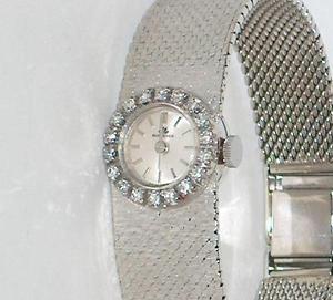 Bucherer Nice Solid 18K White Gold Diamond Bezel Dress Watch For Women Serviced