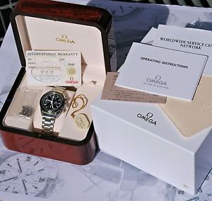 BELLISSIMO crono OMEGA Speedmaster tripla data DAY DATE quadrante nero 2001