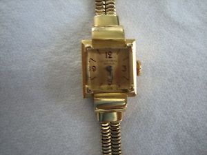 Ladies 18 K Universal Geneve Wristwatch...36.2 Grams....Wind Up Movement