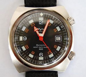 Vintage WYLER Dynawind Diver 660 Mens 38mm Steel Automatic Watch NOS