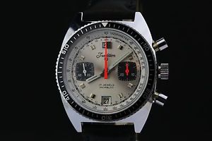 Vintage Tradition W Reversed Panda Chronograph Valjoux 7734 New Old Stock Watch