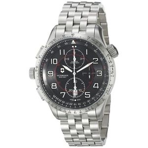 Victorinox Men's 'AirBoss' Swiss Stainless Steel Automatic Watch (Model: 241722)