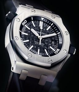 Audemars Piguet Royal Oak Offshore Diver 15703 Stainless Steel Box & Papers Mint