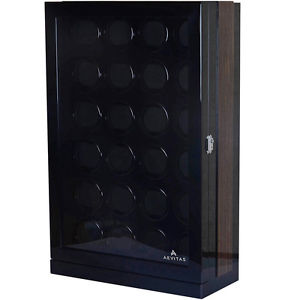 The Fortis Gama Nuevo Sólido Reloj Dar cuerda para 24 Relojes by Aevitas