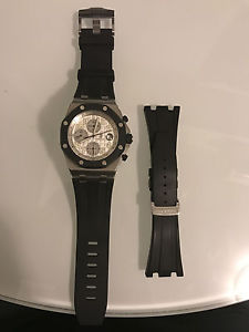 Audemars Piguet Royal Oak Offshore White Rubber Clad (Box+Papers)