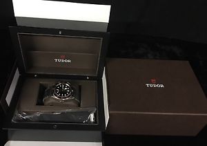 Tudor Heritage Black Bay Automatic Black Dial Mens Watch Self-Winding (21310)