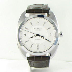 Hermes Dressage Automatic Quantieme GM Brown Leather Watch 037801WW00 New $8450