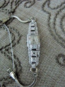 Vintage Ladies 2.28k Diamond & Platinum GENEVA Watch I Color With VS2 Clarity