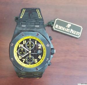 Unworn Audemars Piguet Bumble Bee 26176FO.OO.D101CR.01 Date Watch