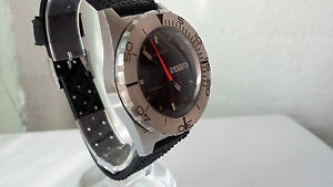 VINTAGE SANDOZ TYPHOON from the 60ties, black daydate dial, TOPP CONDITION