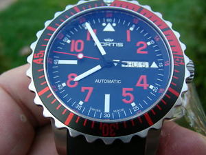 Fortis B-42 Marinemaster Day/Date
