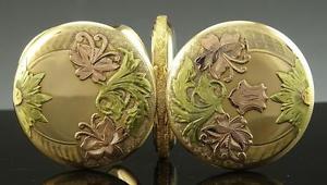 SUPER RARE WALTHAM 14K TRI GOLD FLORAL & SCROLLED HUNTER CASE POCKET WATCH 1918