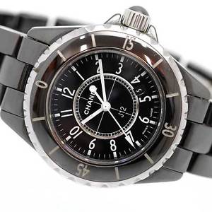 Chanel J12 33 H0682 N.N.75496