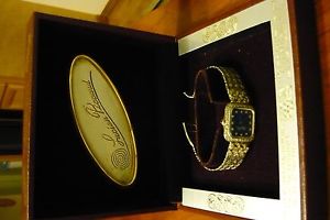 Vintage Extra Luxury Lucien Piccard solid 14k White gold 17 jewels 80 Diamonds